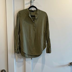 Green banana republic blouse
